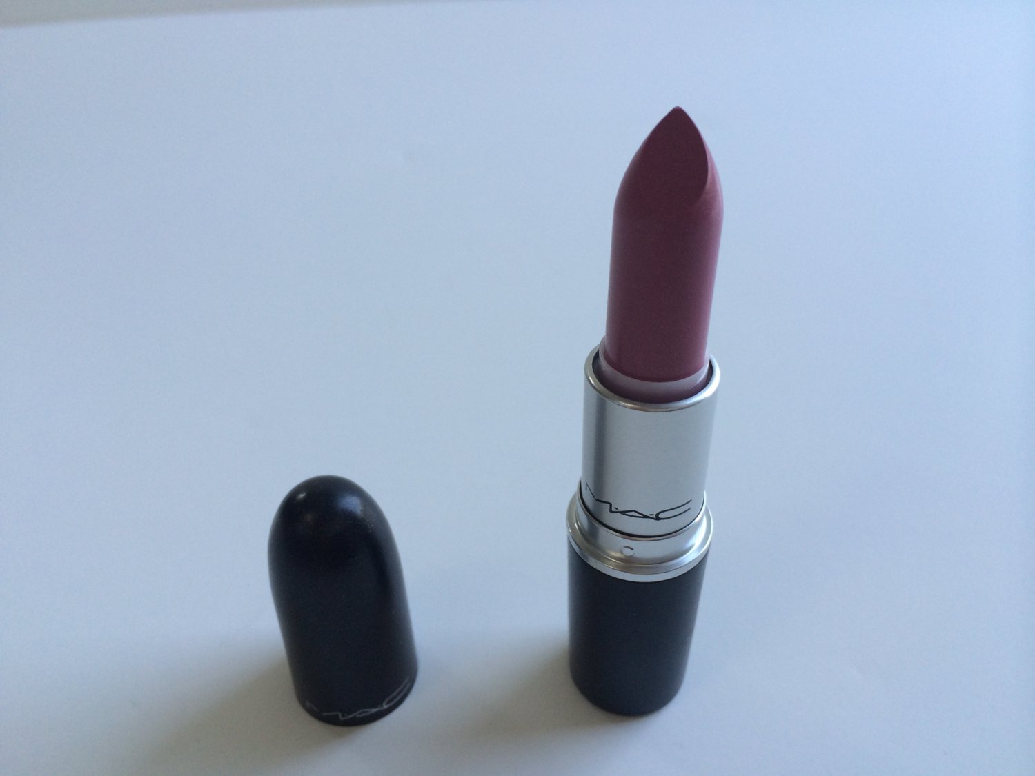 MAC Lipstick Plum Like (UNBoxed, marked sample) LE, rare, discontinued
