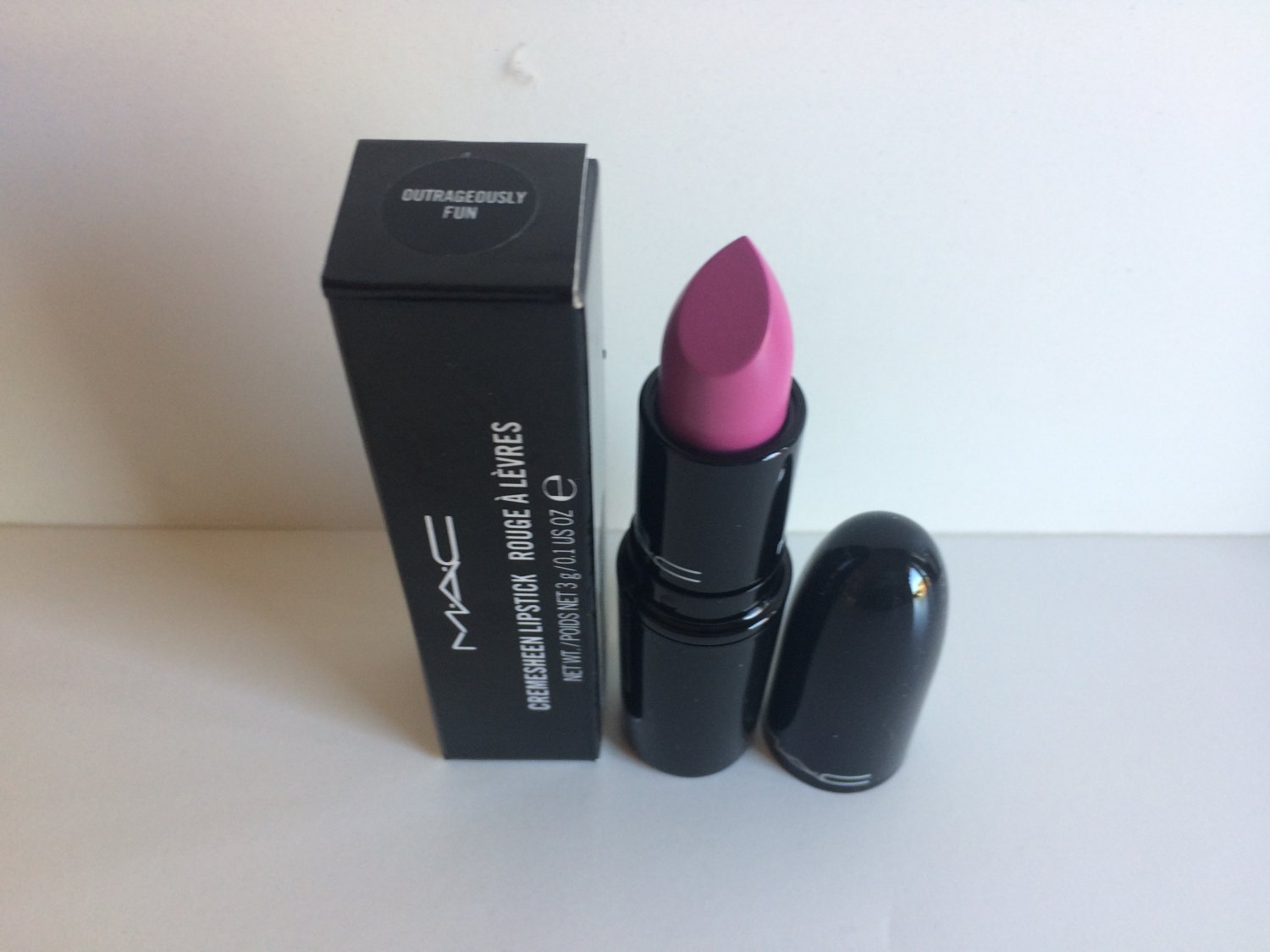 MAC Cremesheen Lipstick - Outrageously Fun