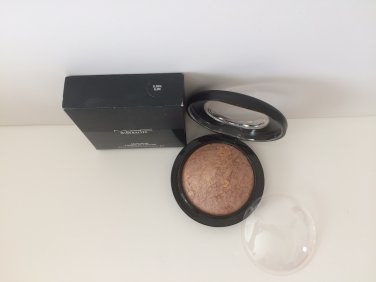 MAC Mineralize Skinfinish - Global Glow