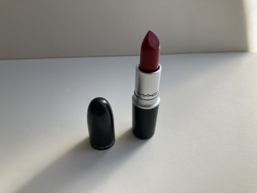 MAC Satin Lipstick - Action (Unboxed)