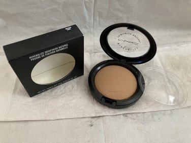 MAC Mineralize Skinfinish - Medium Dark