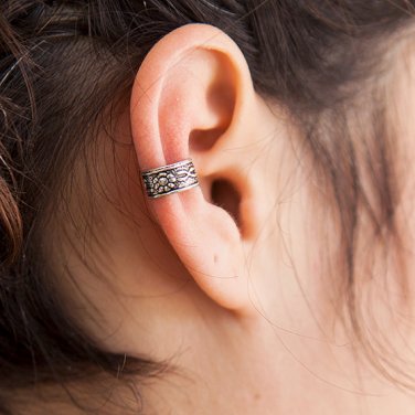 Silver Ear Cuff - Ear Wrap - Fake Ear Cuff - Earcuff Jewelry - Cuff & Wrap Earrings