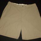 ALAN FLUSSER  Men's Golf Shorts - Brown - Size 40 - EUC*