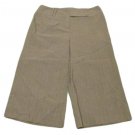 Womens Gray LARRY LEVINE Stretch Capris 10 Inseam 19