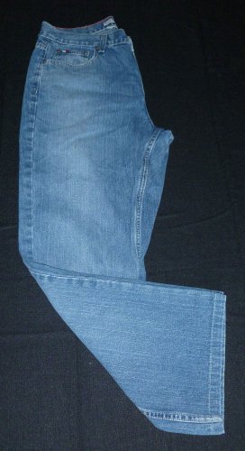 TOMMY HILFIGER Women's Classic Boot Jeans - Blue - Size 31 (actual waist size) *