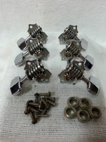 1975 Grover "Open Back" Tuners 3x3
