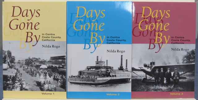 "Days Gone By" Gift Set, signed by the author Nilda Rego