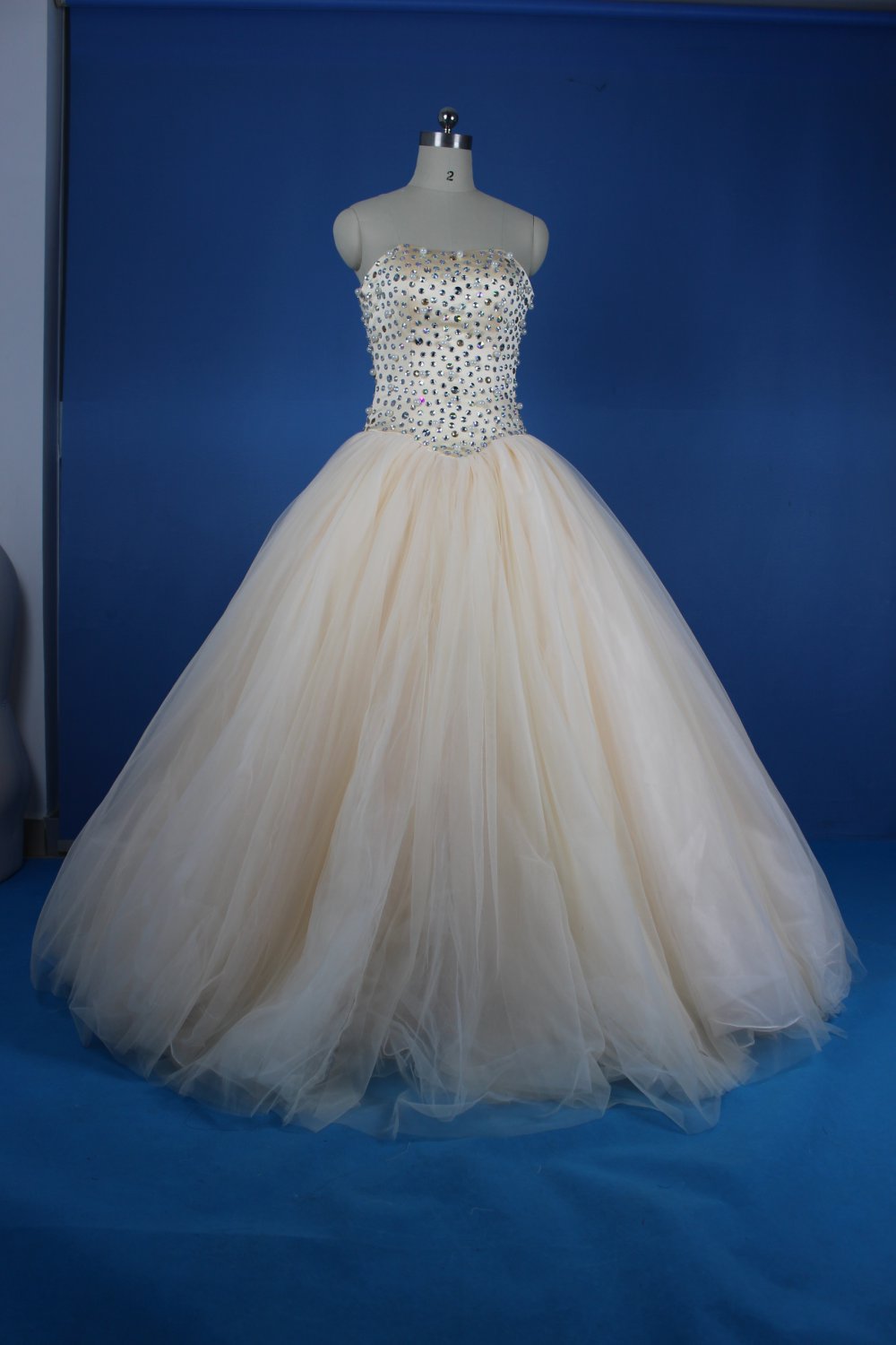 Cream Tulle Bridal Ball Gown Crystal Jewelry Lace Tulle Luxury Wedding