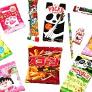 Chibi Cool Japan Surprise Package: candy and goods (1 month subscription)