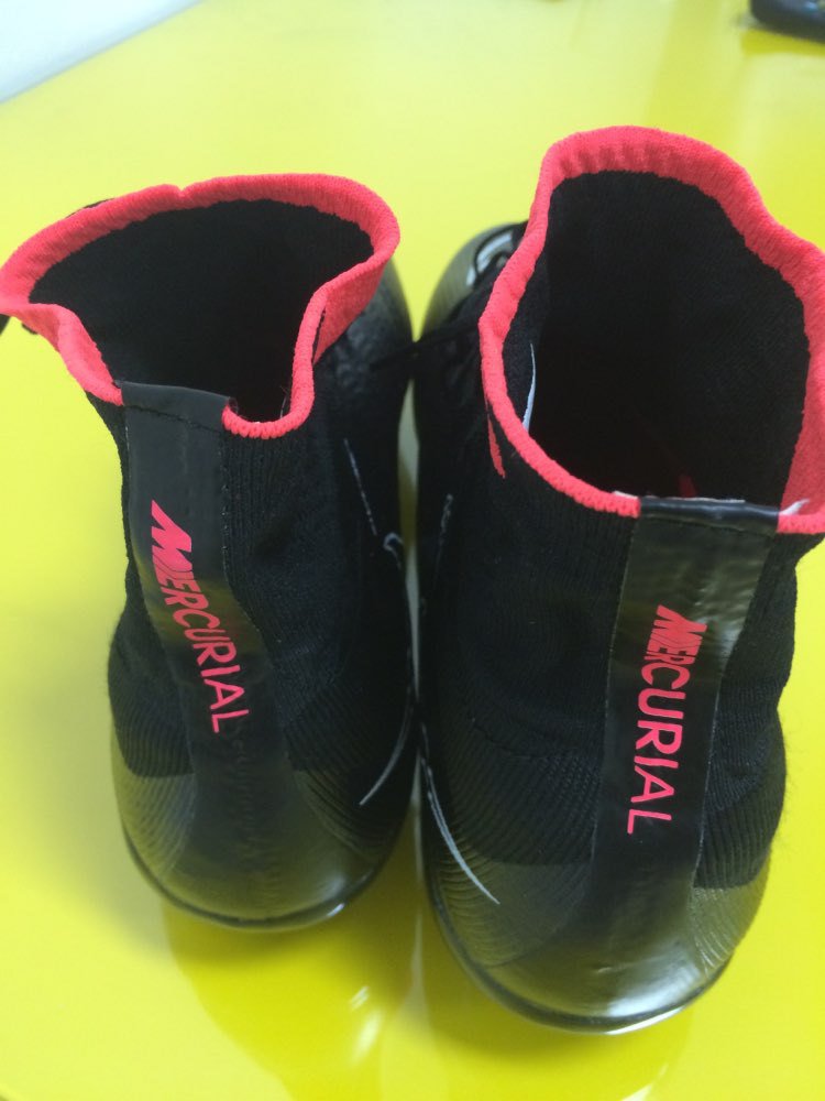 nike superfly size 8