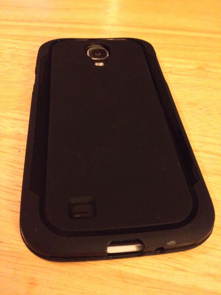 Straight Talk Samsung Galaxy S4 SIV Gel Grasp Style Case   Black