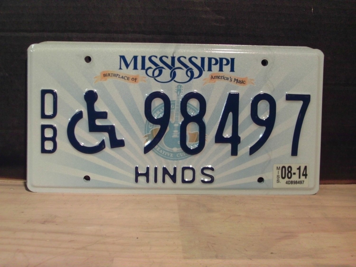 2014 Mississippi Lucille Handicapped License Plate Tag DB98497