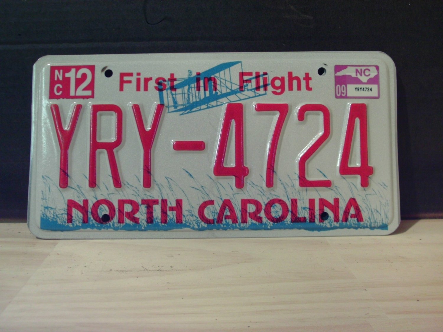 2009 North Carolina Nc License Plate Tag Yry 4724