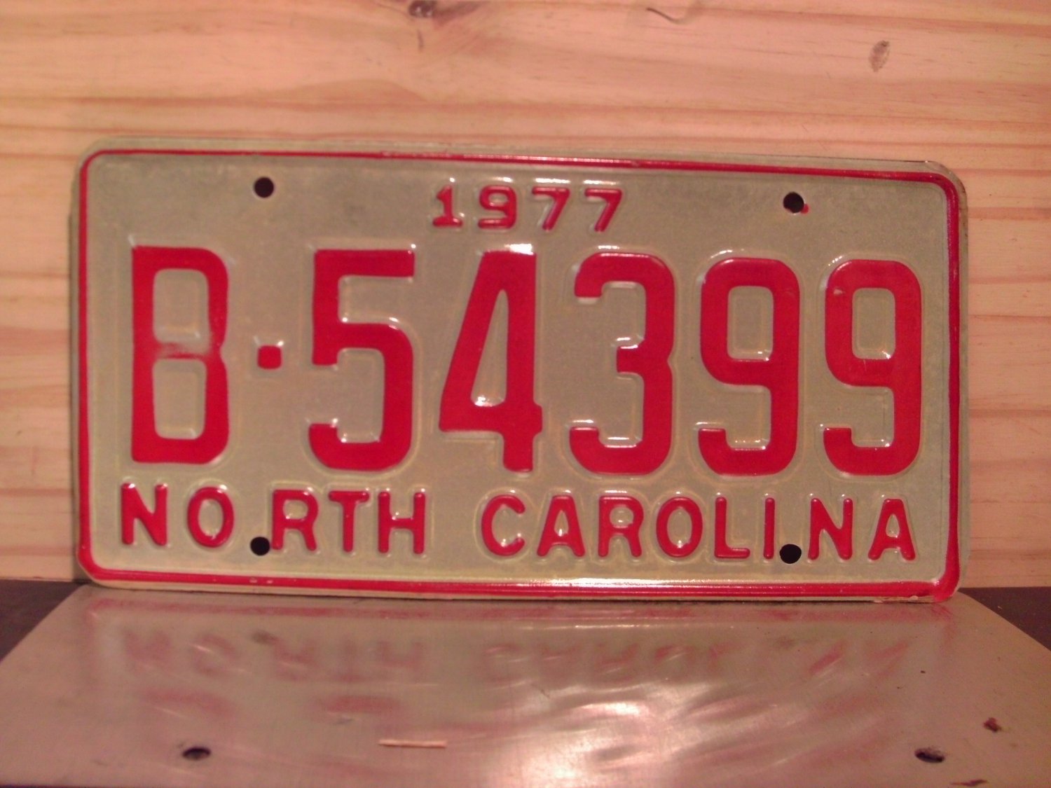 1977 North Carolina Mint YOM Trailer License Plate NC #B-54399 NCY6