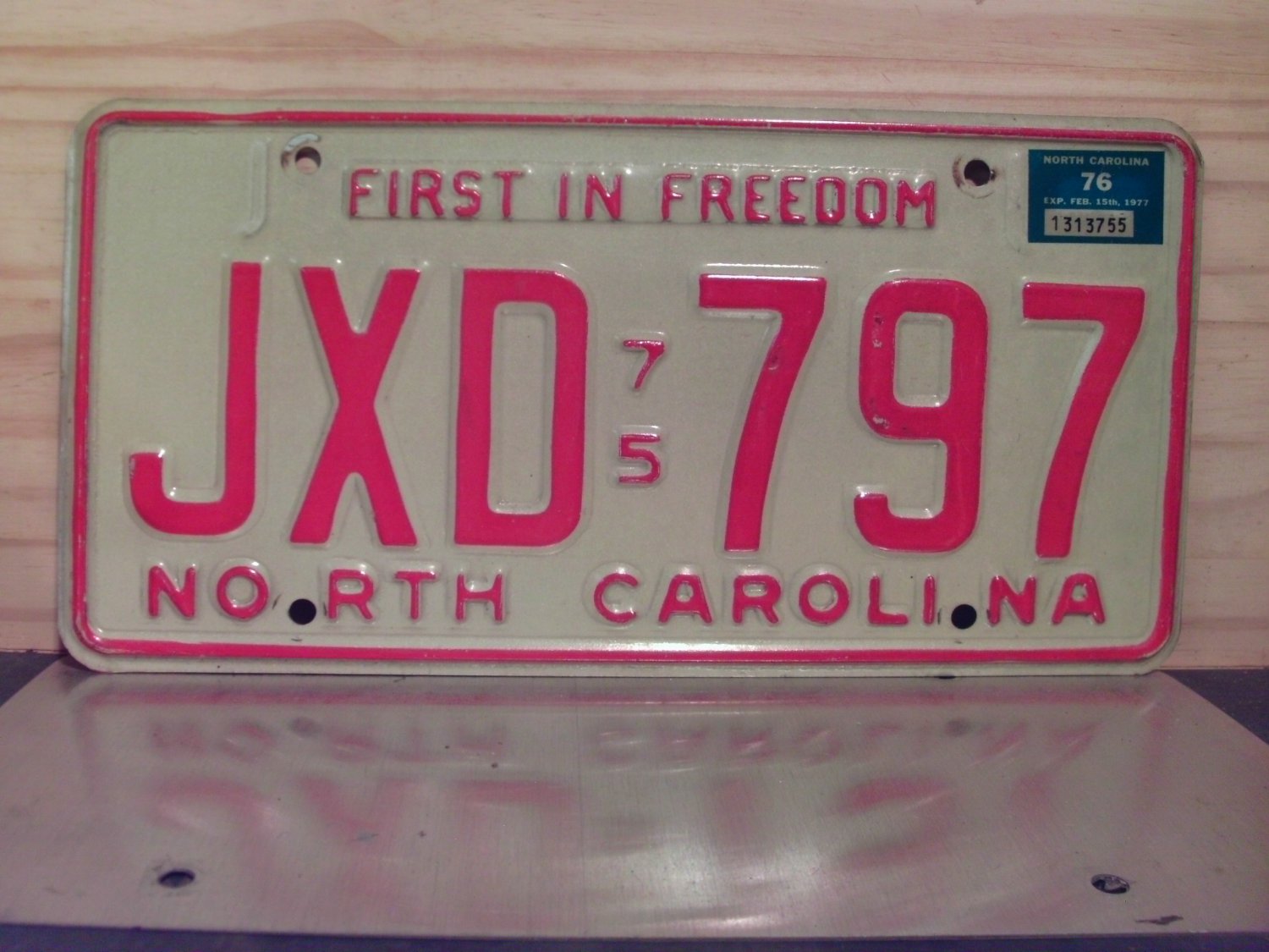 1976 North Carolina NC Passenger YOM License Plate EX JXD-797 NCA2