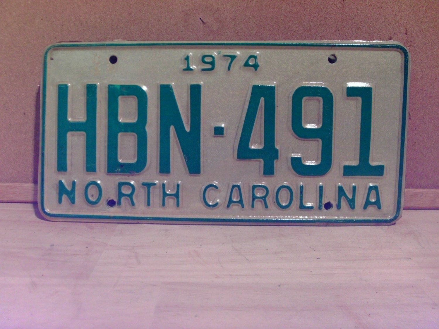 1974 North Carolina EX YOM Passenger License Plate NC HBN-491 NCY2