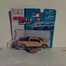 2017 Maisto 1:64 Ford Mighty F-350 in Yellow Carded 11703
