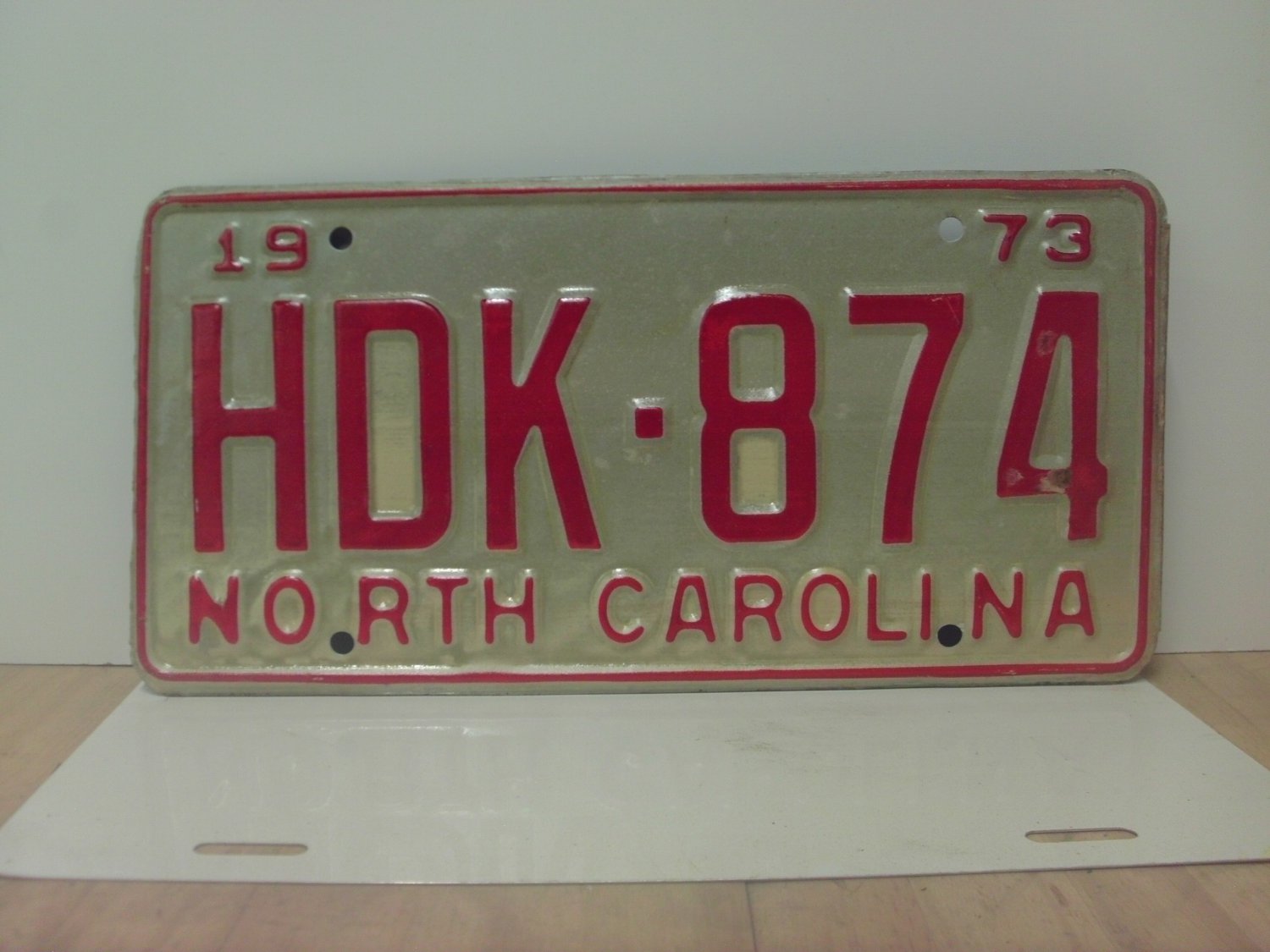 1973 North Carolina YOM License Plate Tag NC #HDK-874 Mint! NCY2