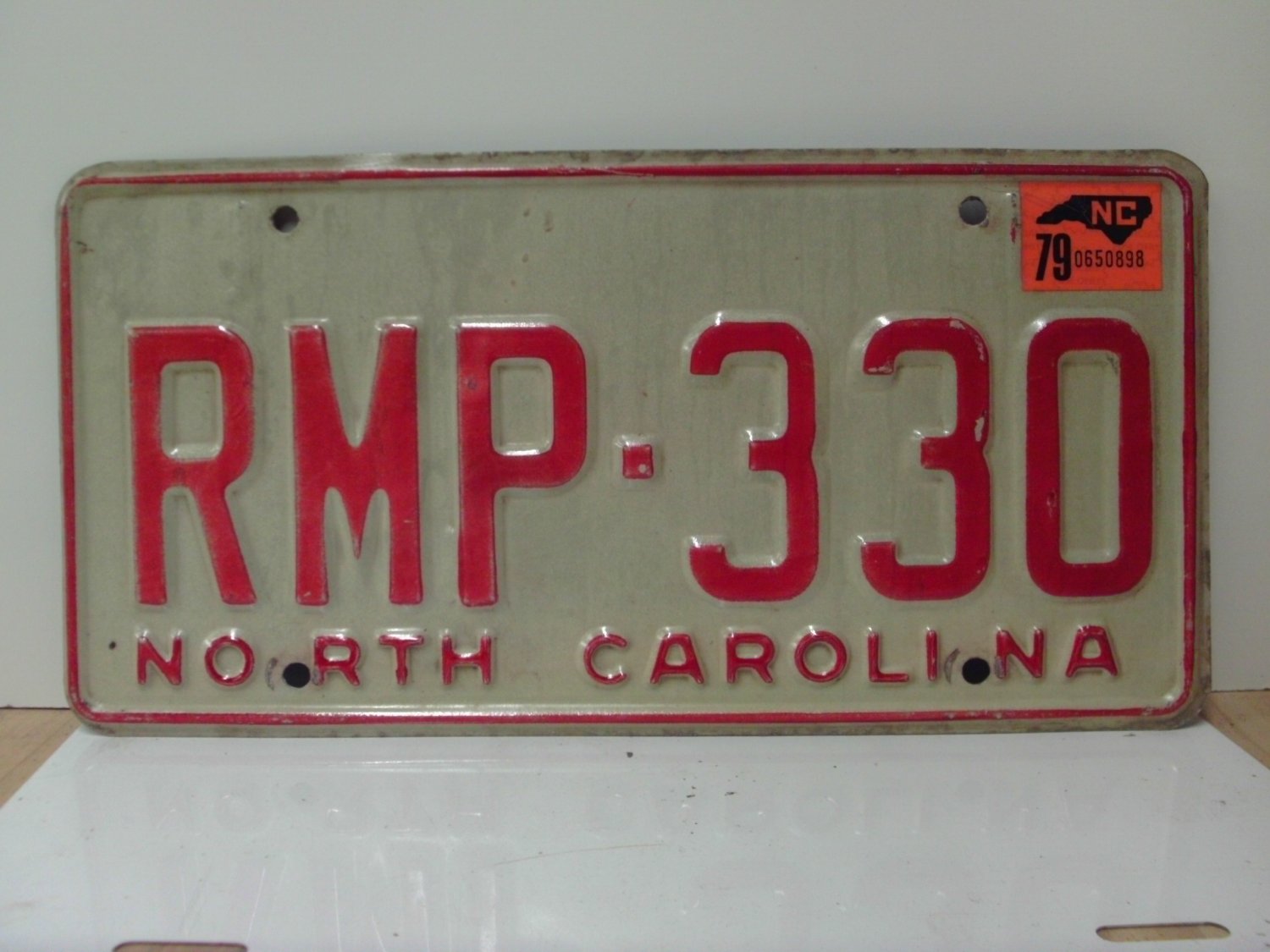 1979 North Carolina NC Passenger YOM License Plate RMP-330 VG-N NCY3