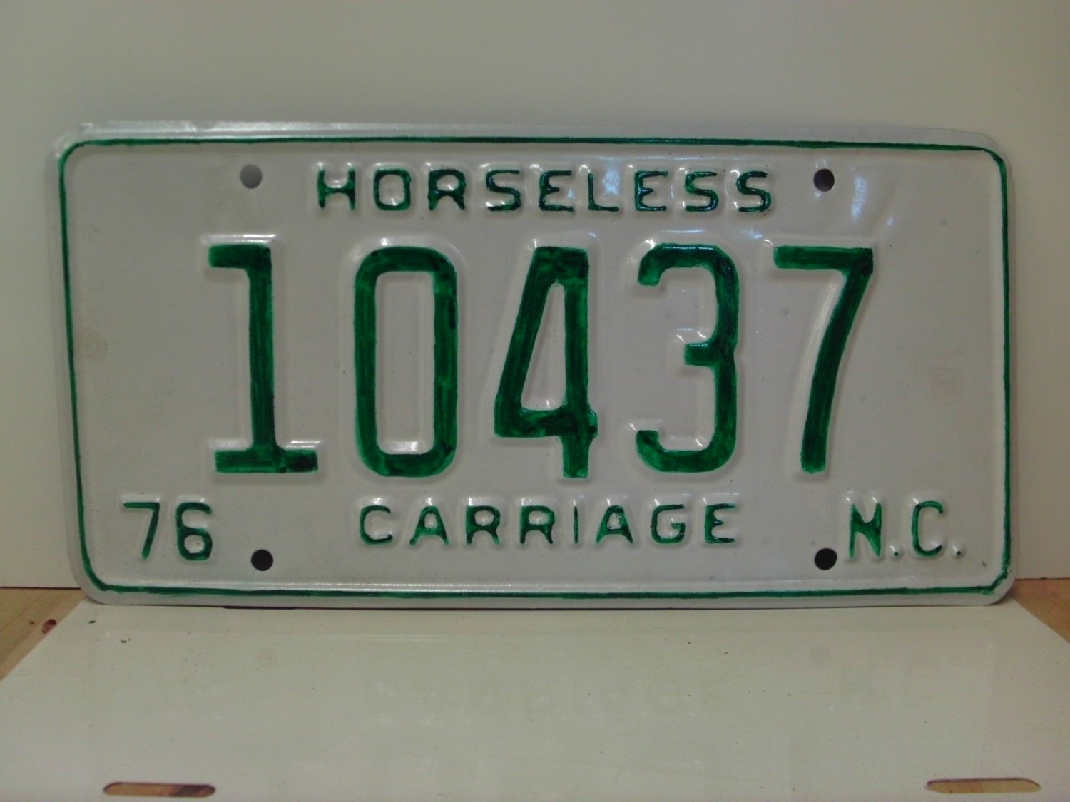 1976 North Carolina Rat Rod License Plate Tag NC #10437 YOM RR1