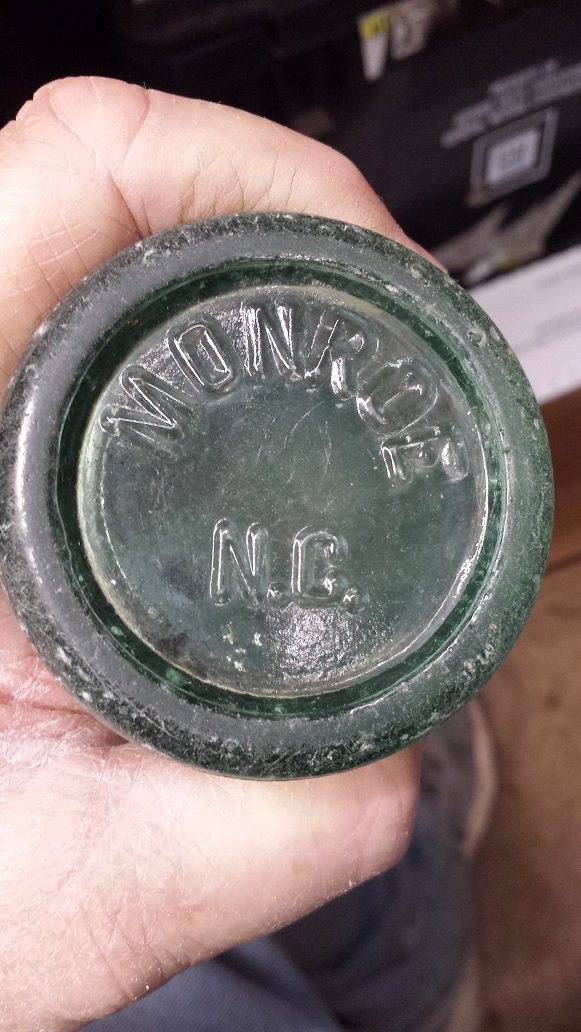 1950 Monroe, NC Patent D105529 CocaCola Bottle CC27