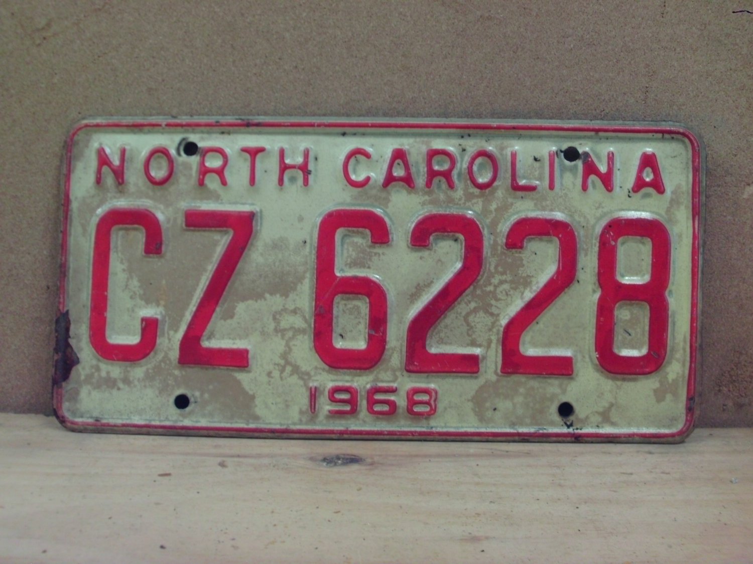 1968 North Carolina NC Error License Plate CZ-6228 No Dash NCO1