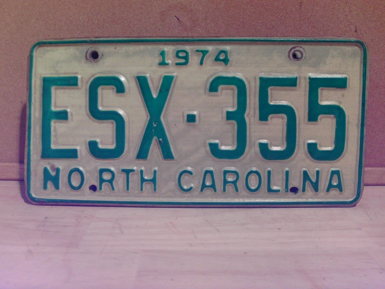 1974 North Carolina Passenger License Plate NC ESX-355 VG NC3
