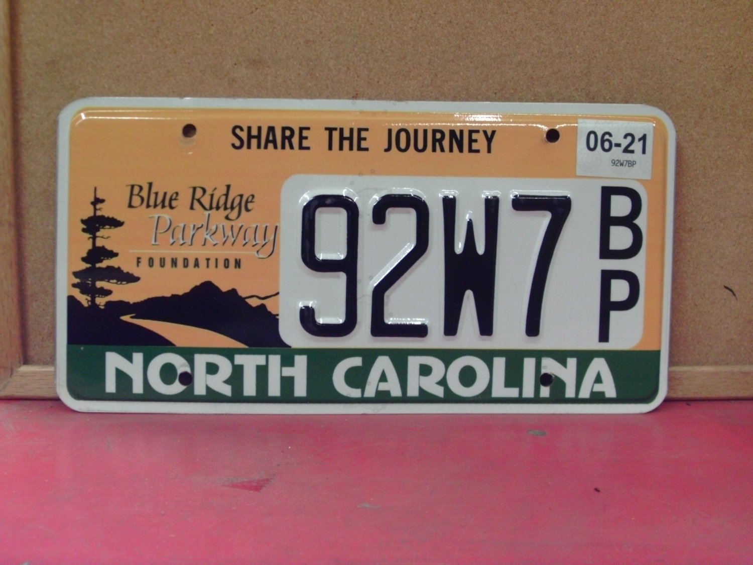 2021 North Carolina NC Blue Ridge Parkway License Plate 92W7-BP NCO1