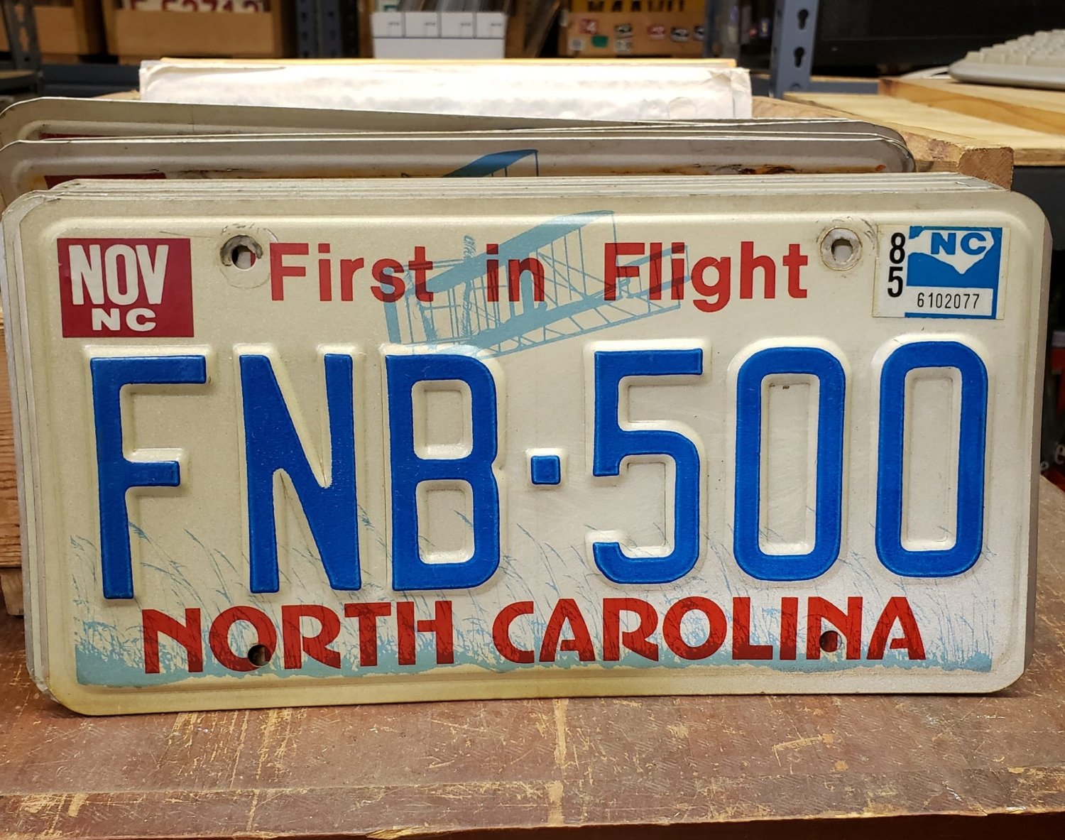 1985 North Carolina NC License Plate FNB-500 YOM VG NCY4