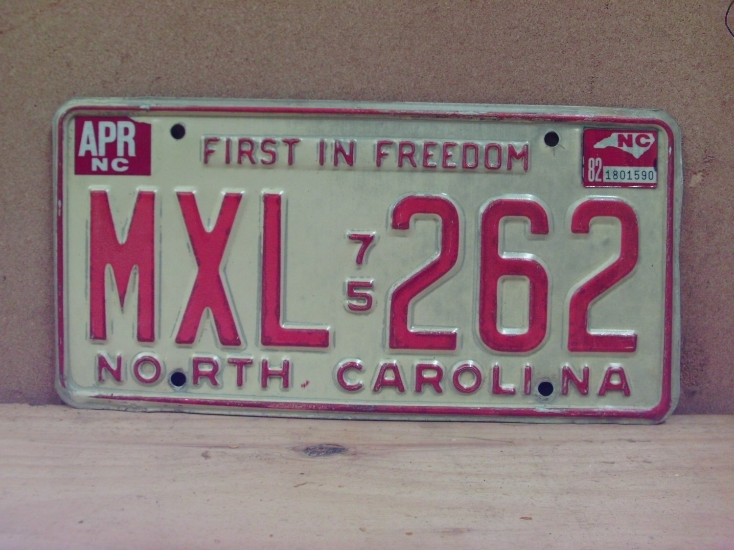 1982 North Carolina License Plate NC #MXL-262 NCP1