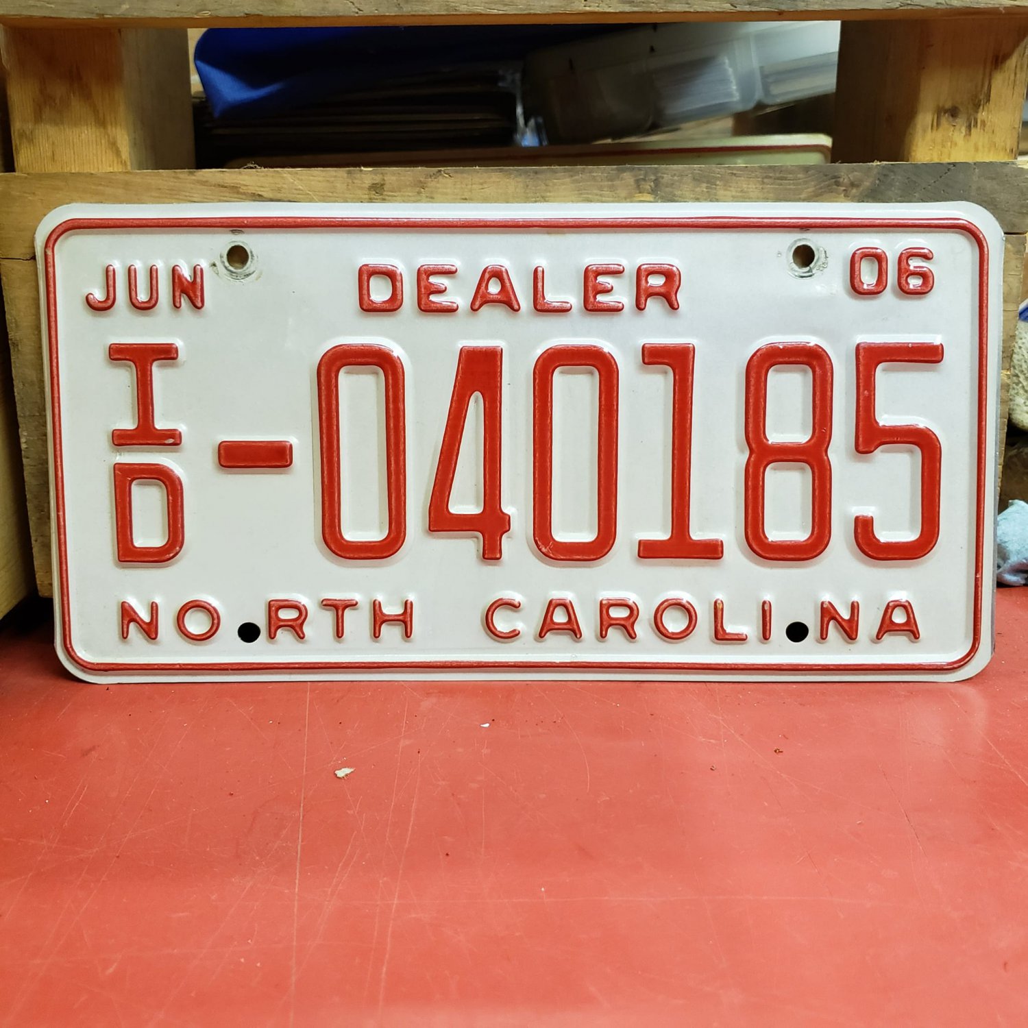 2006 North Carolina Dealer License Plate NC VG #ID-040185 NCN1