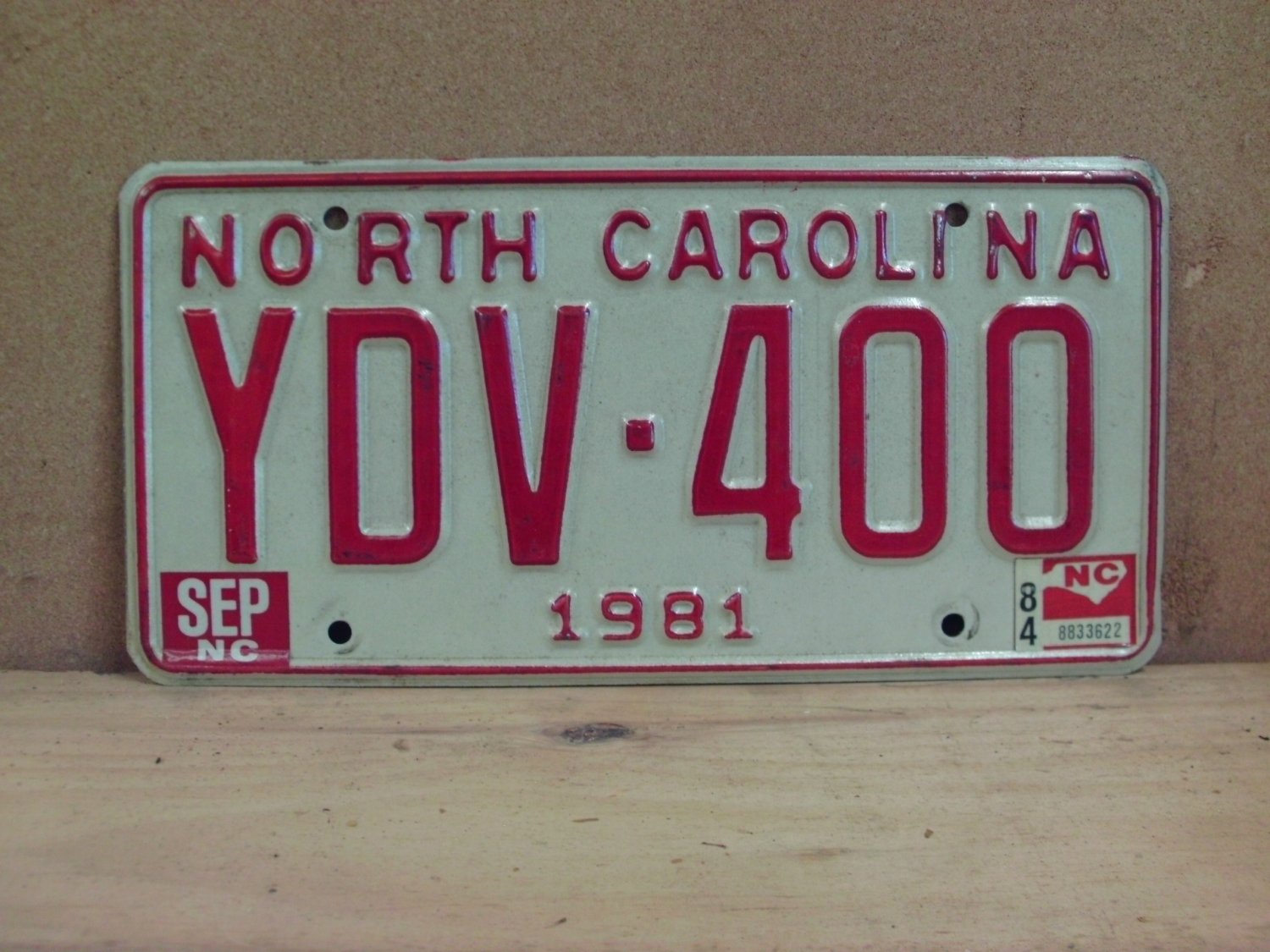 1984 North Carolina NC YOM Passenger License Plate YDV-400 VG- NCY4