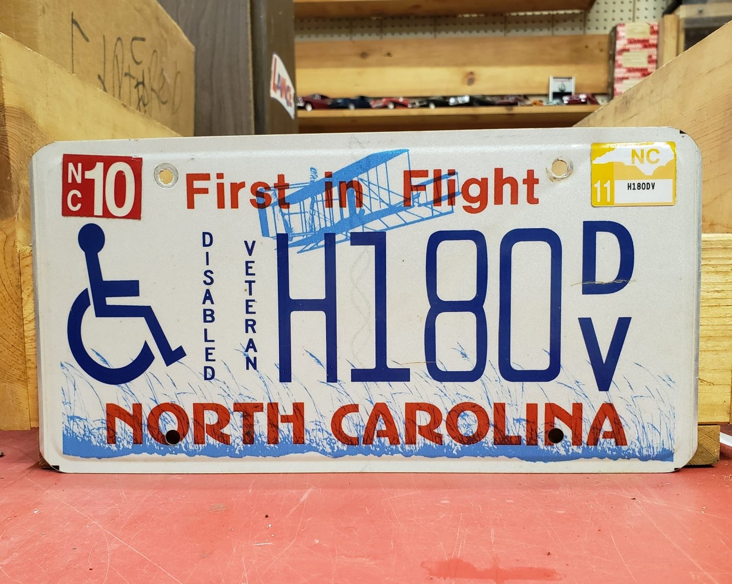 2011 North Carolina NC Flat Disabled Veteran License Plate H180-DV NCM1