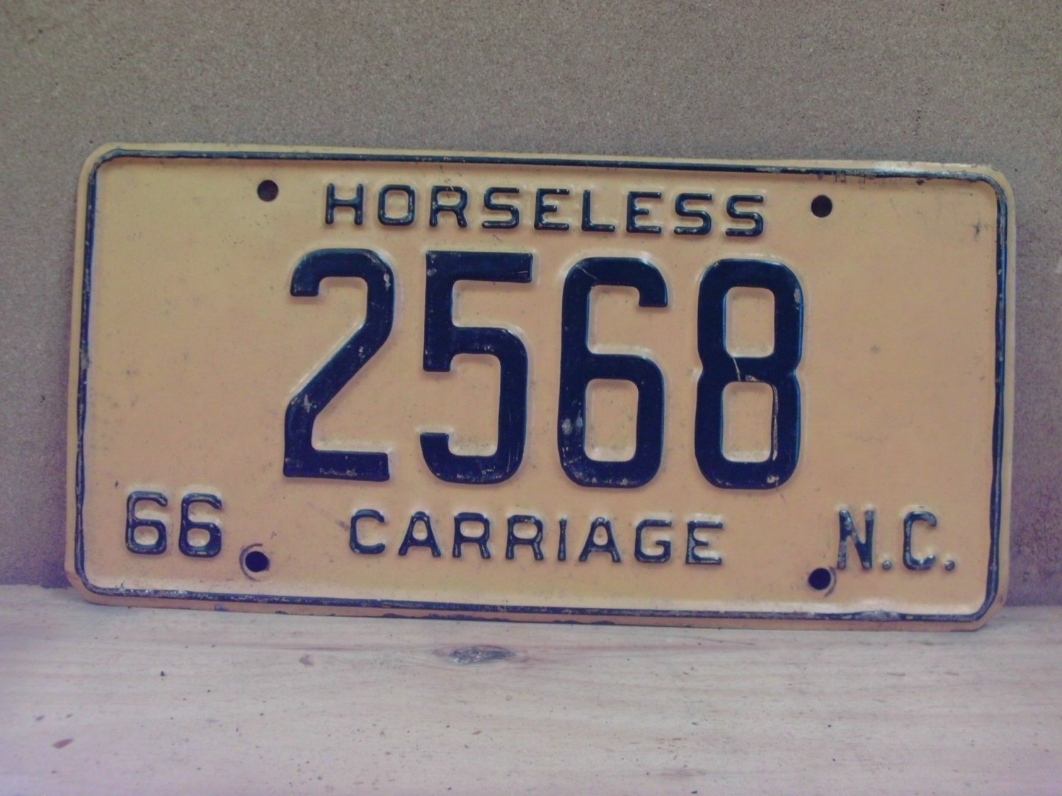 1966 North Carolina NC Horseless Carriage YOM License Plate 2568 NCQ1