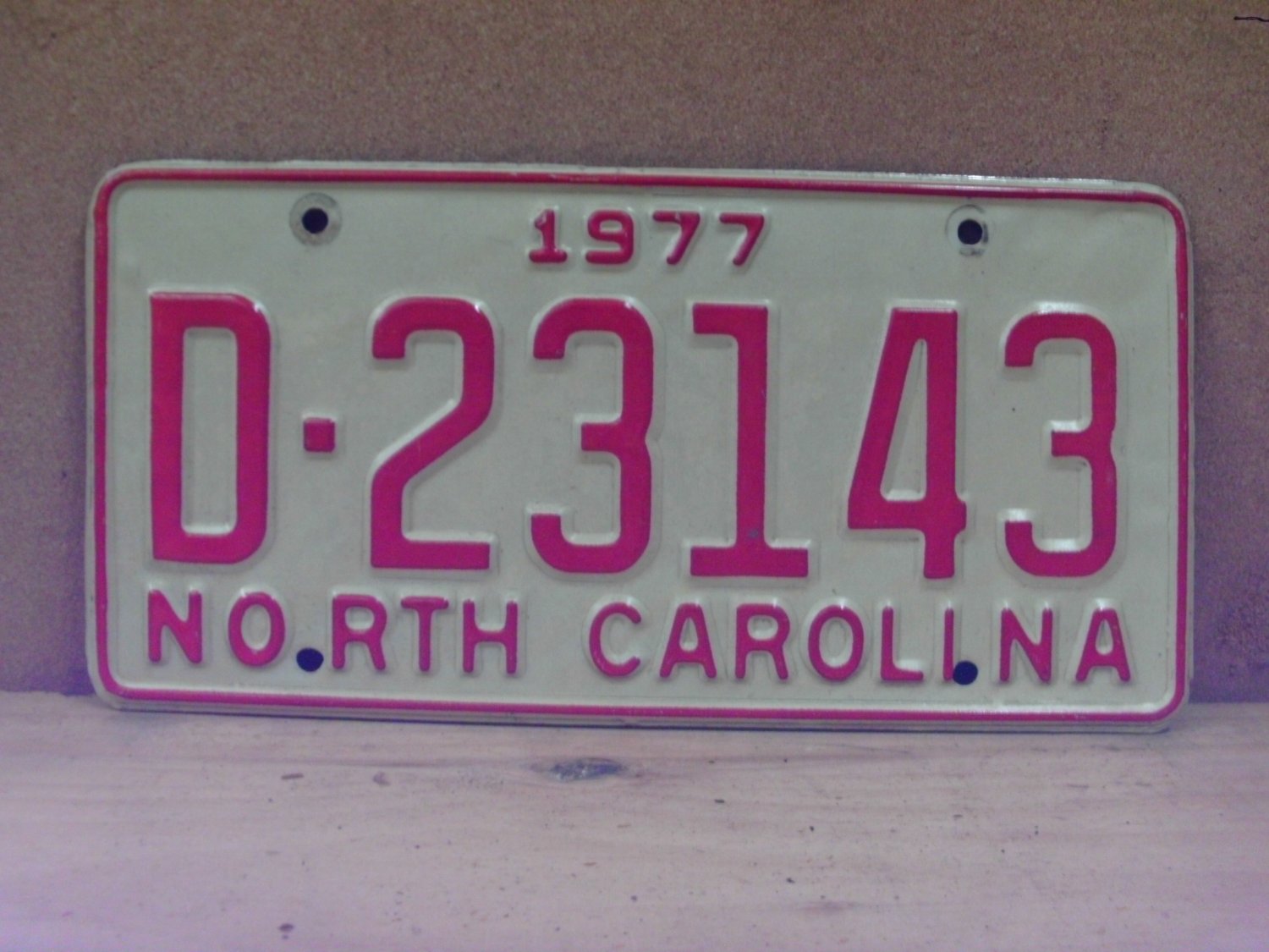 1977 North Carolina Ex Yom Trailer License Plate Nc #d-23143 Ncy6