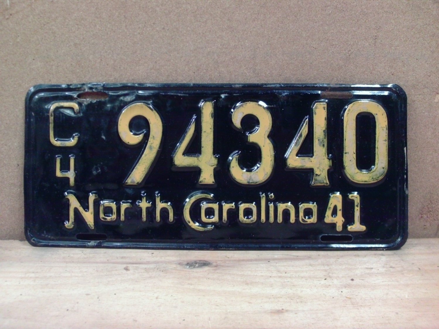1941 North Carolina Private Commercial Trailer License Plate NC C4-94340 NCC2