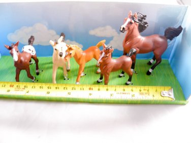 Safari Horse Ltd Toy Replica Mare Model Figurine Nip Boys & Girls lot 3-5 Years