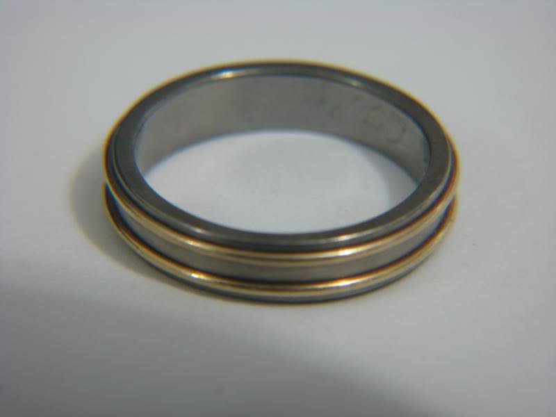 14k gold & titanium wedding band ring size 9 3/4