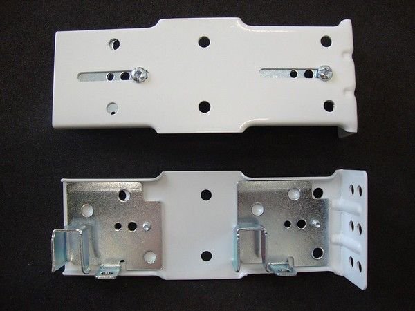 Kirsch Superfine Double Rod Drop-In Brackets for Traversing Rod, BY THE PAIR