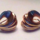 Shell Design Pierced Earrings