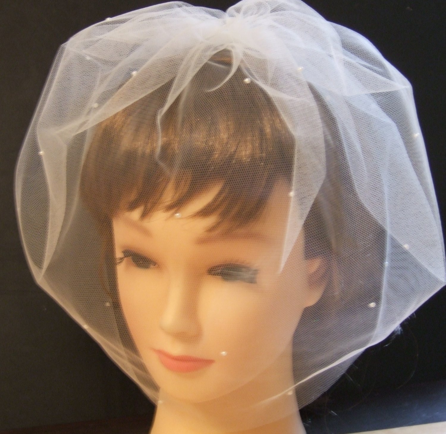 Birdcage veil,top comb IVORY 15" Tulle Blusher veil,Bridal Hair accessory