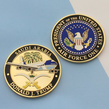 Challenge Coin DONALD TRUMP AIR FORCE ONE 1 Welcome To SAUDI ARABIA