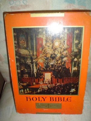THE HOLY BIBLE-(OLD TEST)DOUAY-CHALLONER TEXT,(NEW TEST/PSALMS)CONFRATERNITY TEXT PAPAL ED. LEATHER!