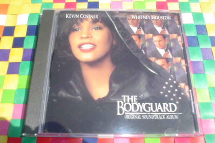 THE BODYGUARD: ORIGINAL SOUNDTRACK ALBUM CD by WHITNEY HOUSTON - LIKE NEW!