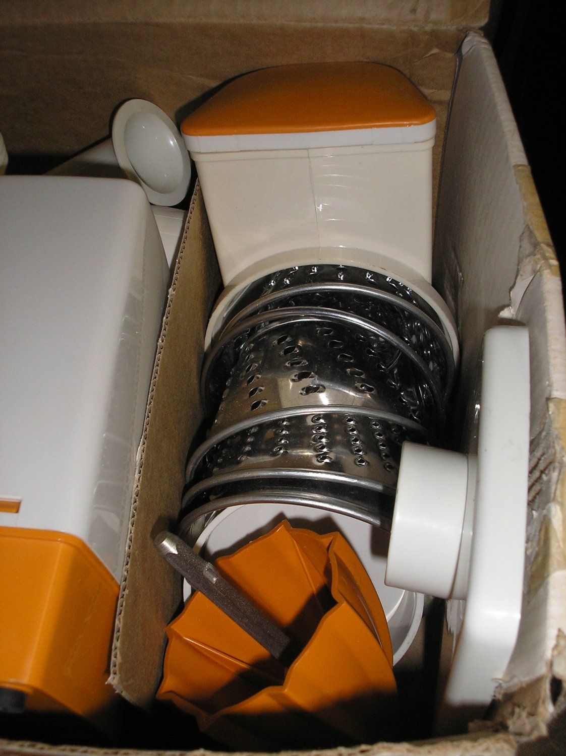 MOULINEX CHARLOTTE 308 MEAT GRINDER/SALAD MAKER/ICE CRUSHER CONE/FRUIT