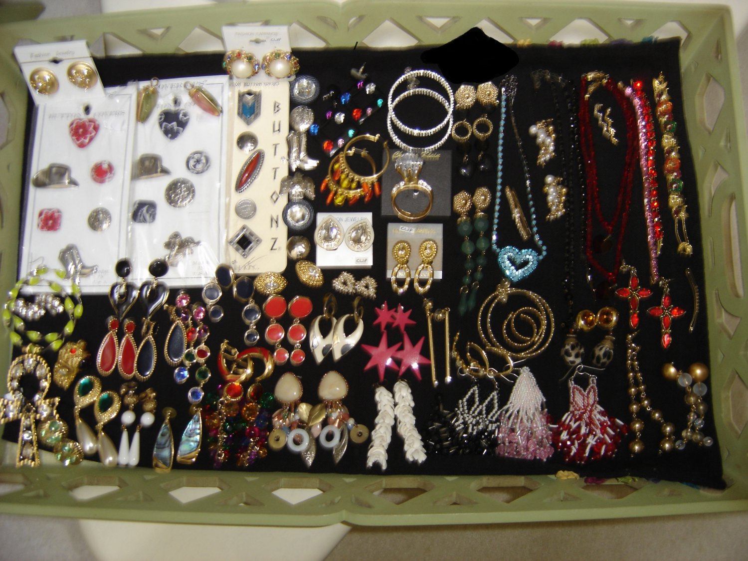 JEWELRY LOT 6 of COSTUME JEWELRY 100+ PCS GREAT FOR NEW