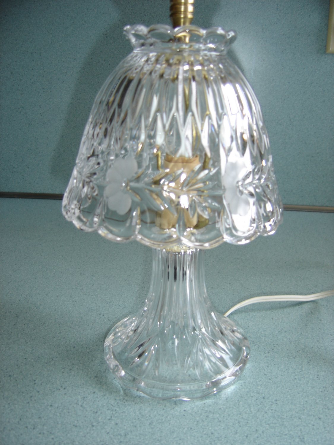 Princess House Heritage Crystal Romance Boudior Lamp 24 Lead Princess House Heritage Crystal Romance Boudior Lamp 24 Lead Made In West Germany