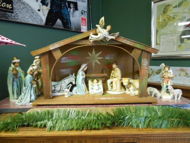 Paper mache 2024 nativity 7 piece set