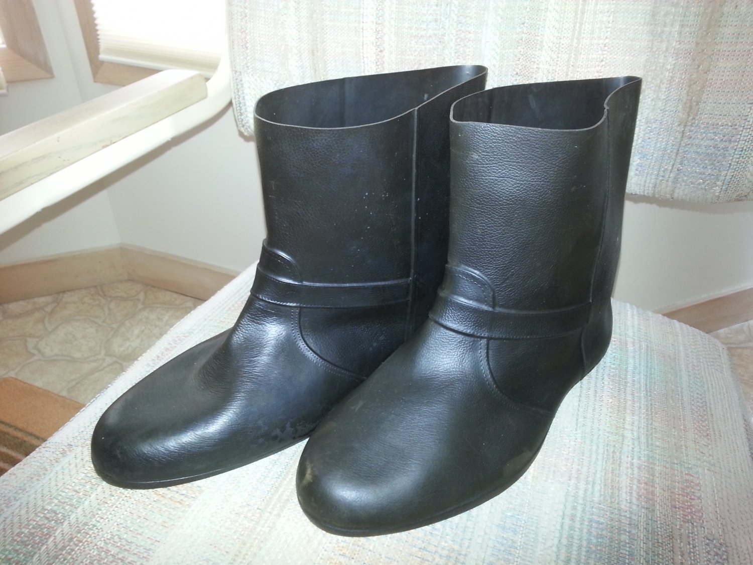 Vintage Totes Town Boots - 100% Rubber 