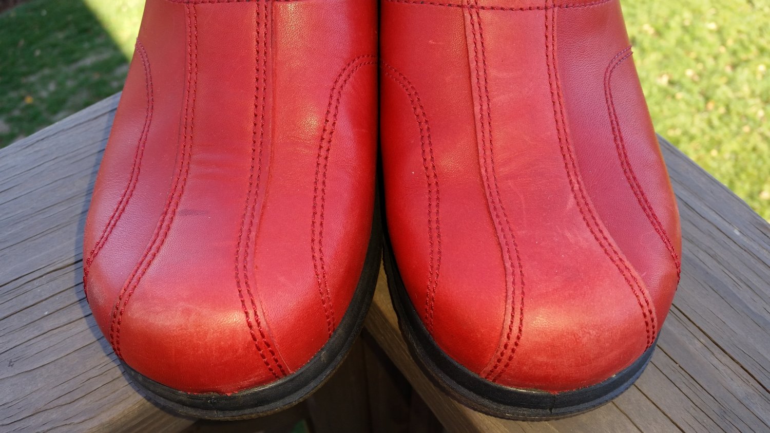 red patent leather danskos